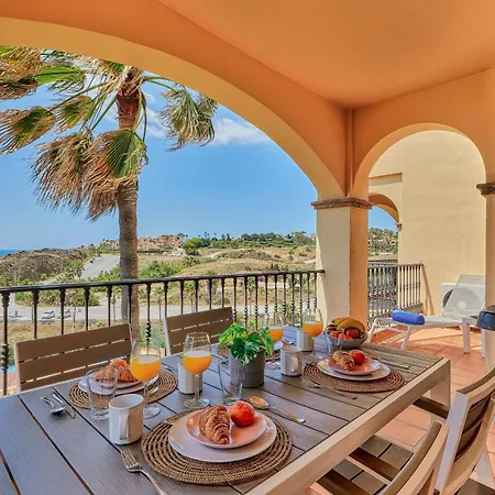 Apartment Marina Xi Enjoy The Sun, Sea Views, Pools & Bbq Steps From The In Mijas Costa & Fuengirola *