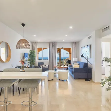 Marina Xi Enjoy The Sun, Sea Views, Pools & Bbq Steps From The In Mijas Costa & Fuengirola El Faro